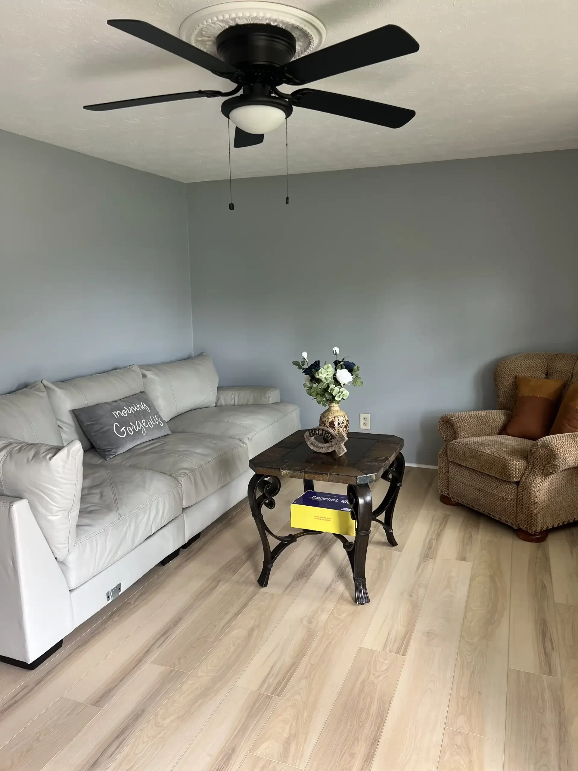 LYNDALE STREET -LIVING ROOM